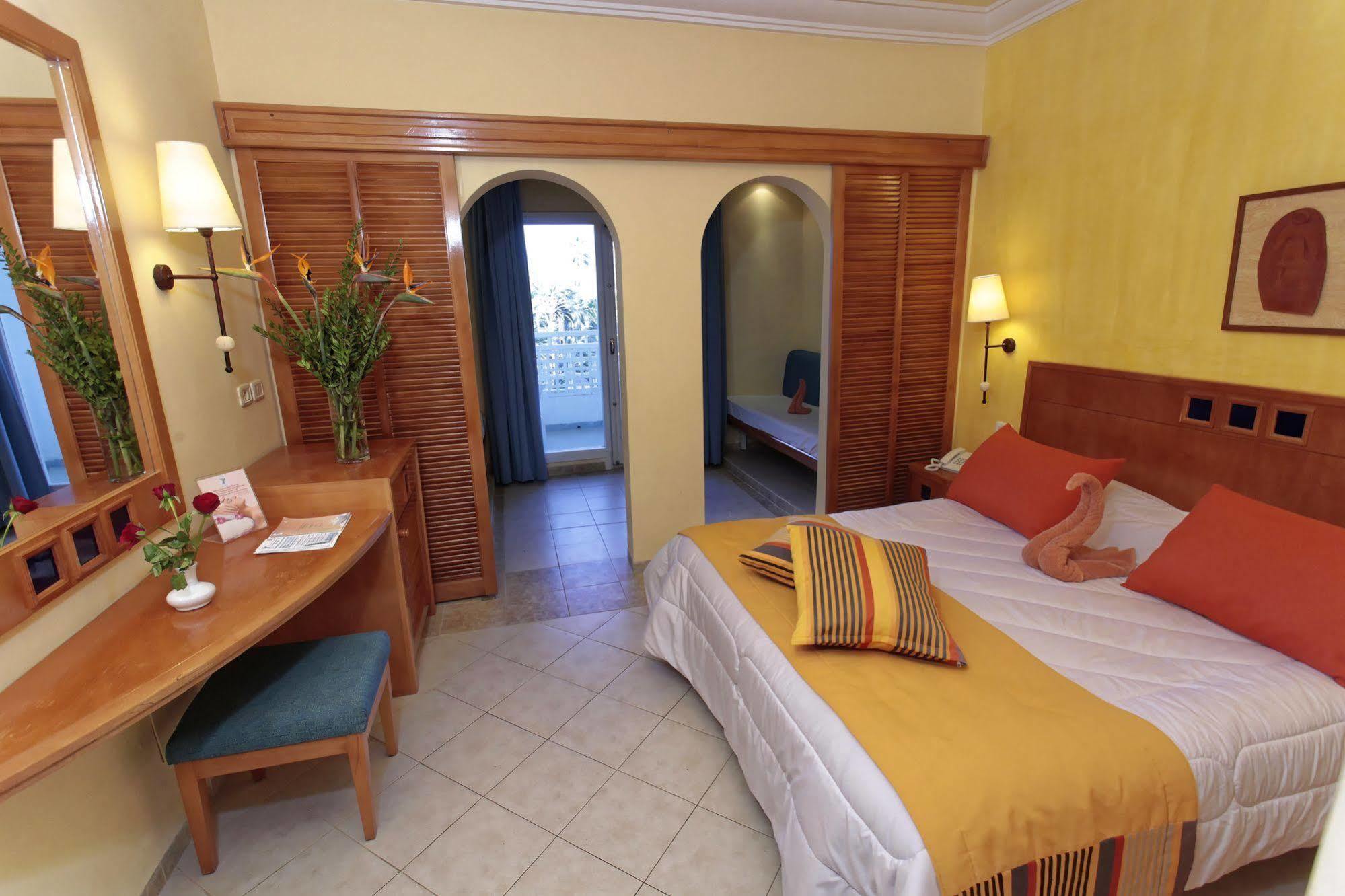 Hotel Mediterranee Thalasso Golf 3*